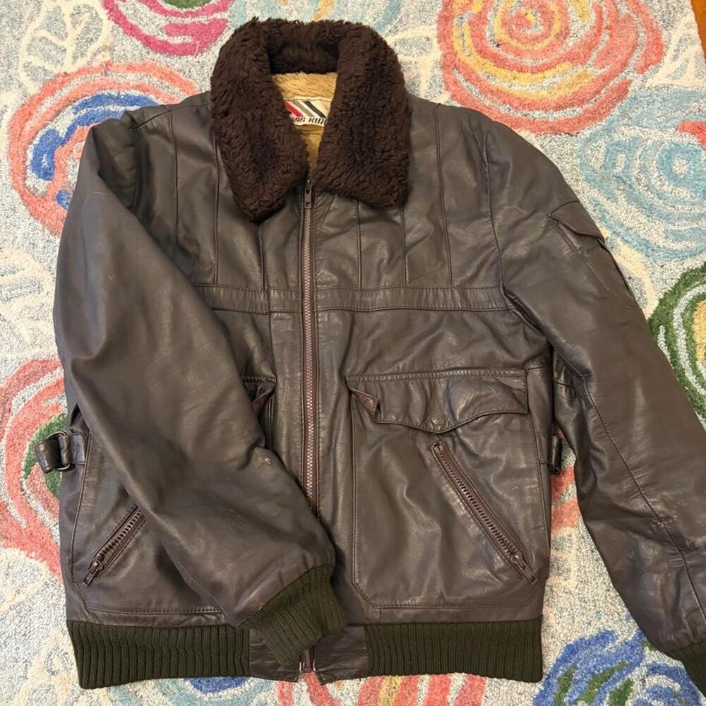 True vintage brown leather bomber